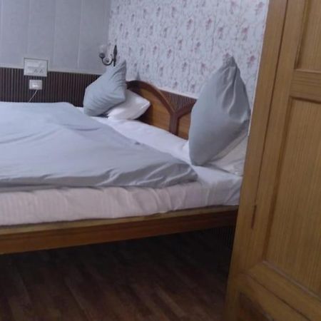 Karthik Resorts, Jeolikote Nainital Esterno foto