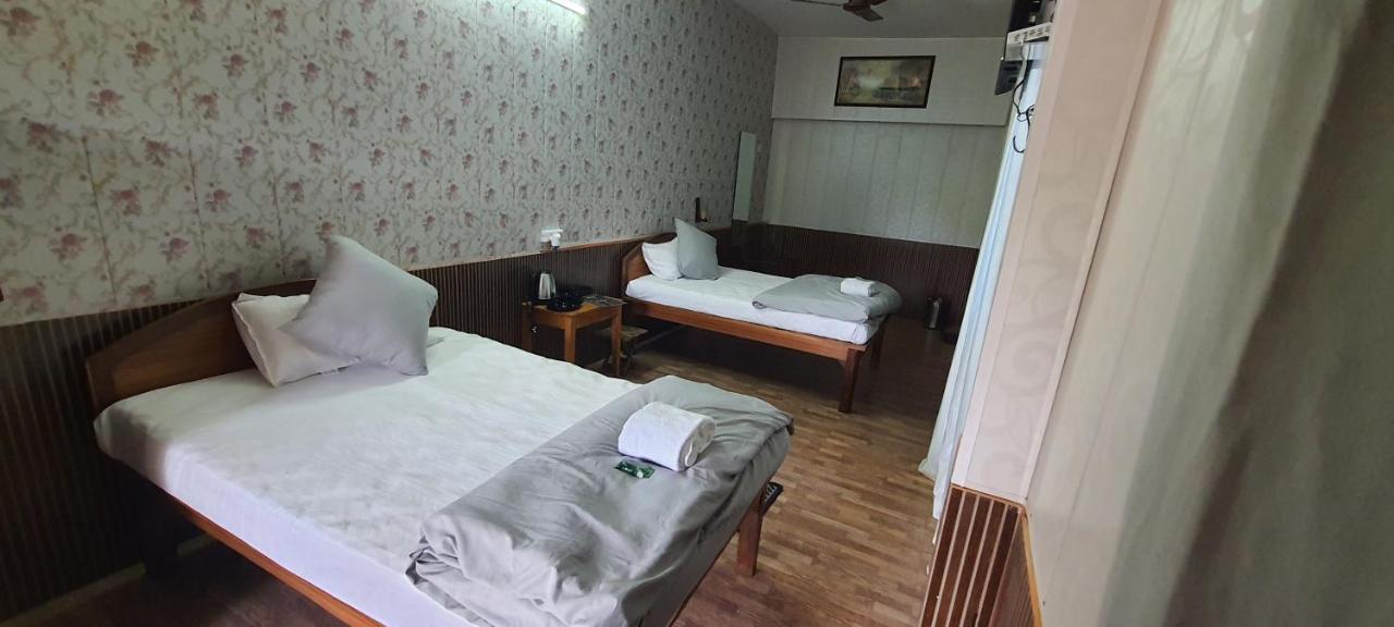 Karthik Resorts, Jeolikote Nainital Esterno foto